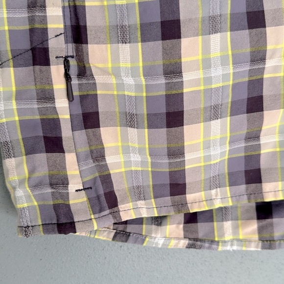 Mountain Hardwear purple plaid women’s vented tech shirt - size medium - Picture 7 of 13